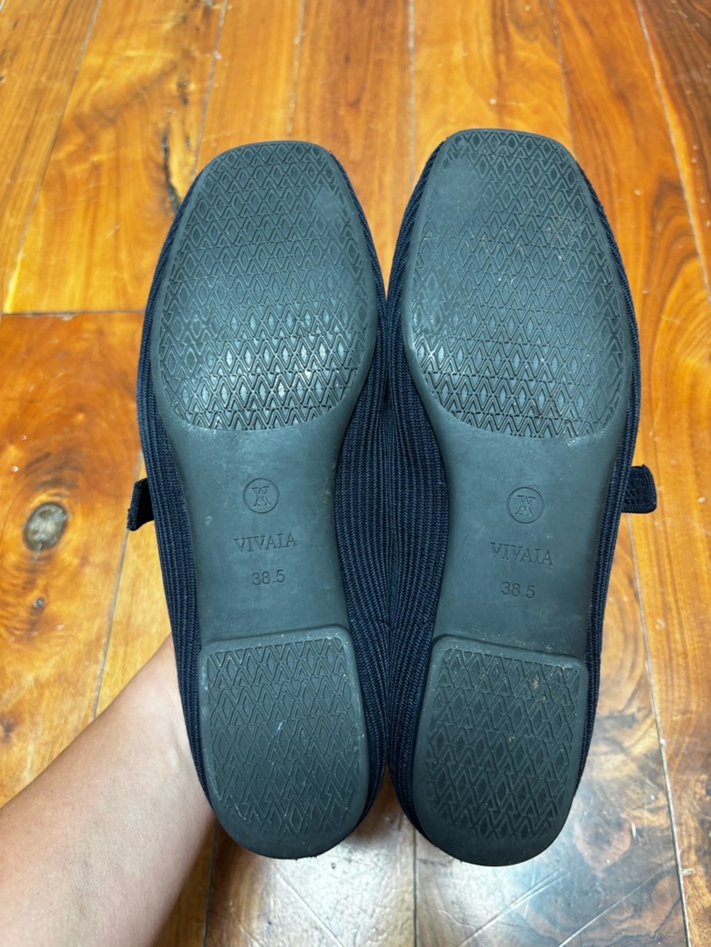 VIVAIA Square-Toe Margot Mary Janes in Navy 7.5 - Picture 8 of 10